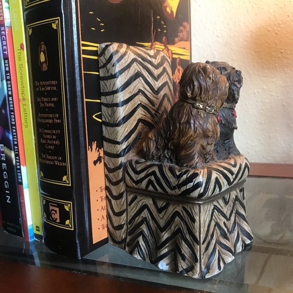 Vintage heavy resin terrier dog bookend - Picture 7 of 8